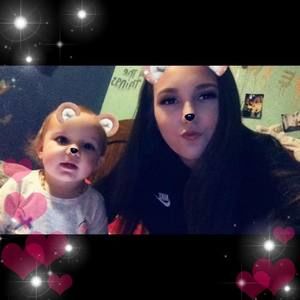 Meet your Posher, Kayla